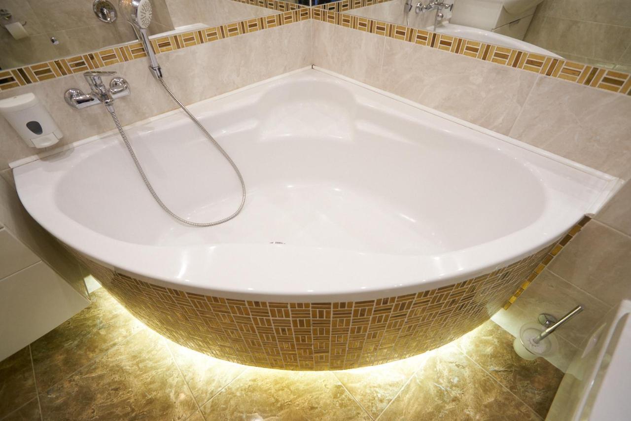 Апартаменты Boutique Кременчуг Экстерьер фото